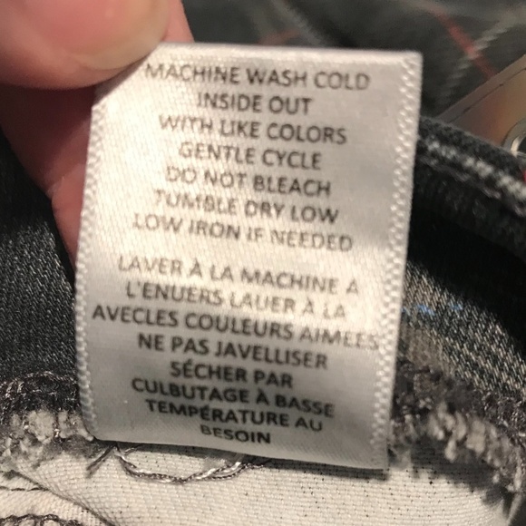 Tinseltown Plaid Skirt size 9 NWT - Picture 7 of 7